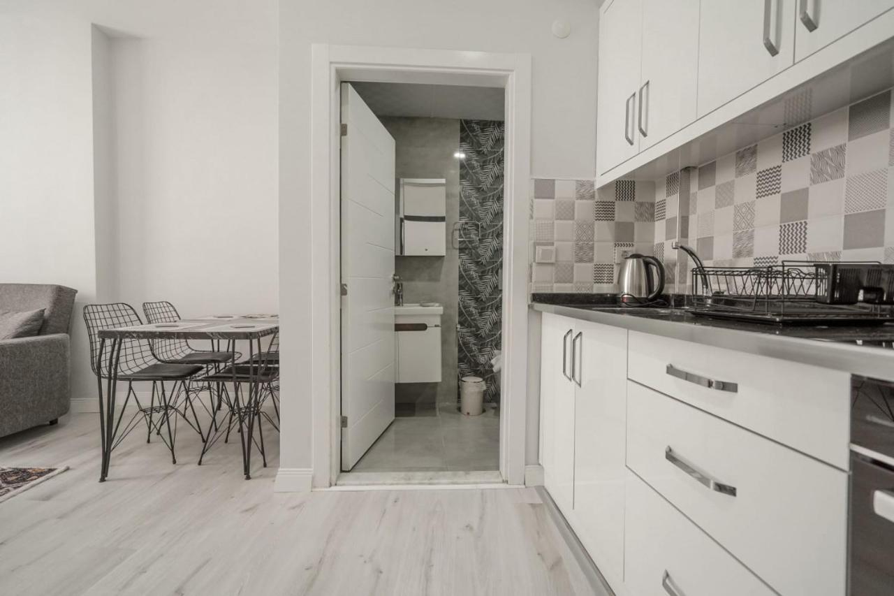 Charming And Central Flat Near Beach In Muratpasa Lägenhet Antalya Exteriör bild