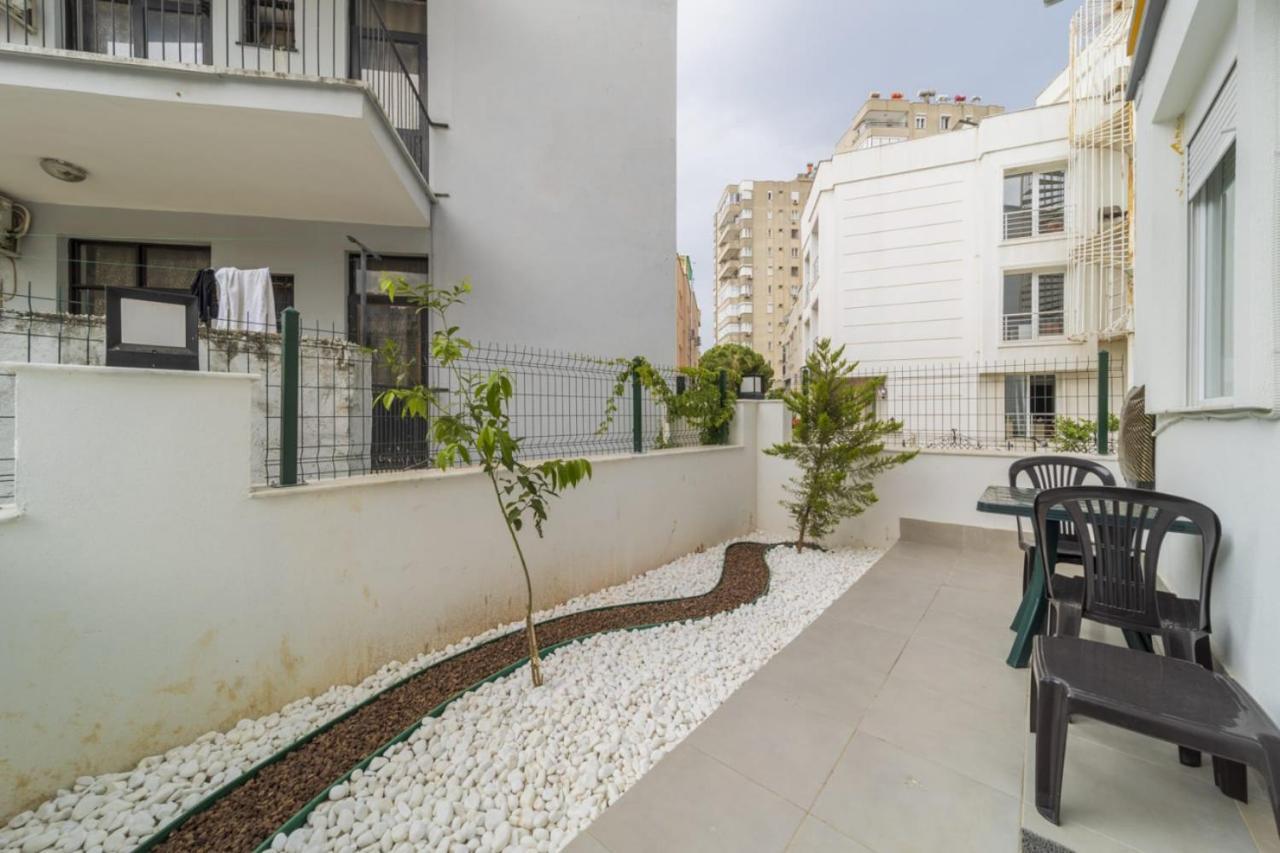 Charming And Central Flat Near Beach In Muratpasa Lägenhet Antalya Exteriör bild